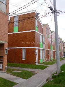 Casa de 3 alcobas en venta en Ciudad Verde, Soacha, 90 m² · foto 2 de 15
