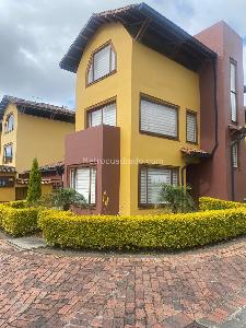 Casa en venta en Chia, Chía · foto 2 de 20