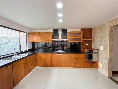 Casa de 3 alcobas en venta en Vereda Cerca De Piedra, Chía, 354 m² · foto 7 de 20