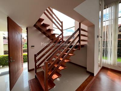 Casa de 3 alcobas en venta en Vereda Cerca De Piedra, Chía, 354 m² · foto 13 de 20