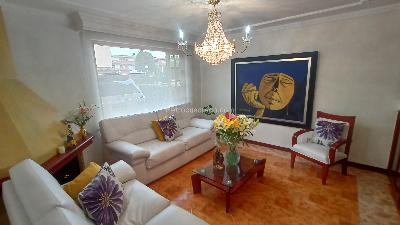 Casa en venta en 20 De Julio, Chía · foto 2 de 11