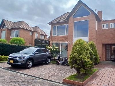 Casa de 3 alcobas en venta en Bojaca, Chía, 132 m² · foto 3 de 20