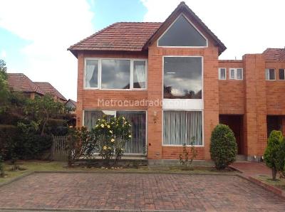 Casa de 3 alcobas en venta en Bojaca, Chía, 132 m² · foto 4 de 20