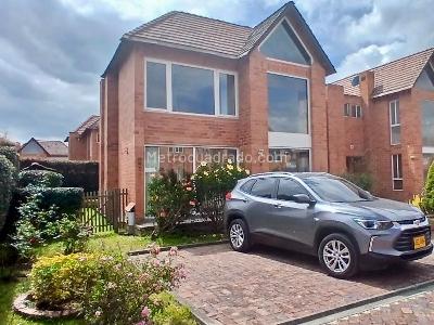 Casa de 3 alcobas en venta en Bojaca, Chía, 132 m² · foto 5 de 20
