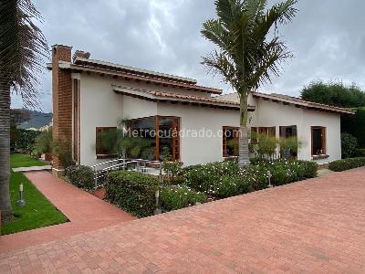 Casa de 5 alcobas en venta en Vereda La Balsa, Chía, 206 m² · foto 2 de 16
