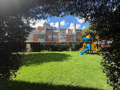 Casa de 4 alcobas en arriendo en Colina Campestre, Bogotá, 202 m² · foto 14 de 20
