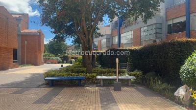 Casa de 4 alcobas en arriendo en Colina Campestre, Bogotá, 202 m² · foto 9 de 20
