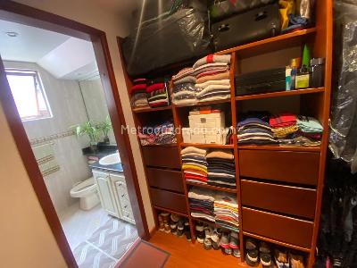 Casa de 4 alcobas en venta en Altos De Gratamira, Bogotá, 216 m² · foto 9 de 20