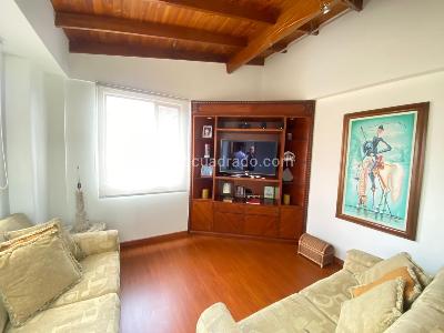 Casa de 4 alcobas en venta en Altos De Gratamira, Bogotá, 216 m² · foto 10 de 20