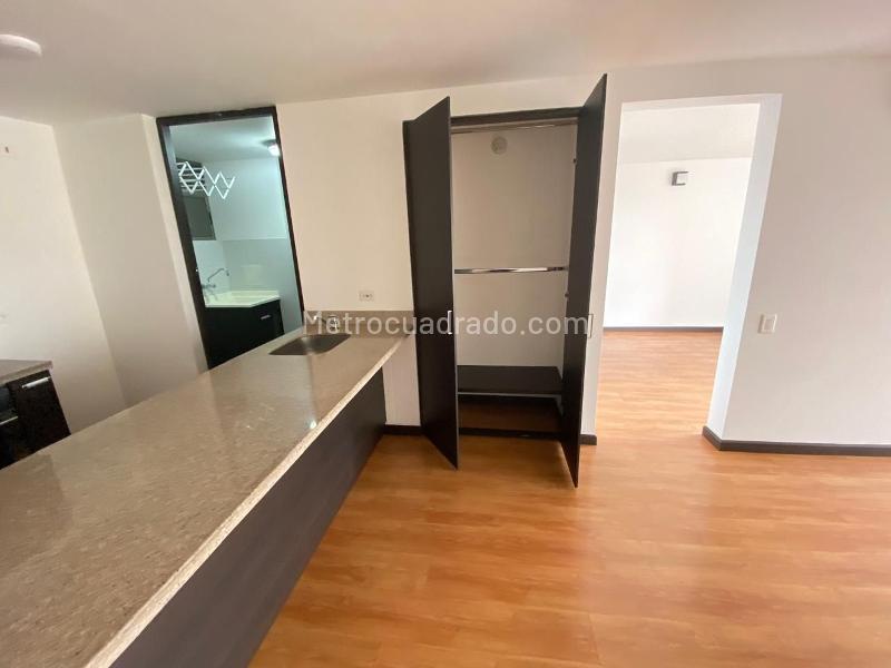 Piso – Bogotá D.C. - Más