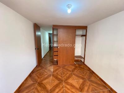 Casa de 4 alcobas en venta en La Riviera, Bogotá, 108 m² · foto 10 de 20