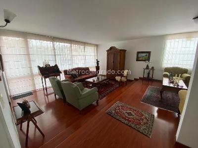 Casa en venta en Niza Cordoba, Bogotá · foto 2 de 16