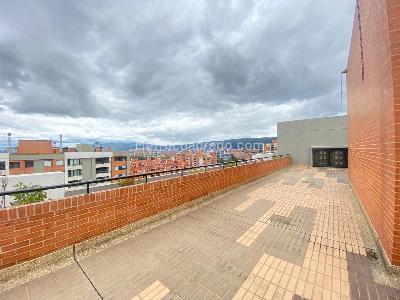 Apartamento en venta en Lagos De Cordoba, Bogotá · foto 2 de 20