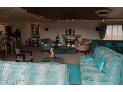 Apartamento de 4 alcobas en venta en La Carolina, Bogotá, 630 m² · foto 8 de 20