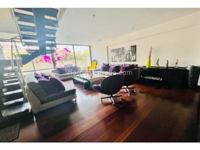 Apartamento de 2 alcobas en venta en Chico Norte, Bogotá, 170 m² · foto 2 de 17
