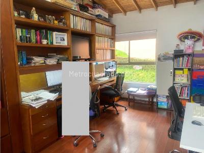 Casa en venta en Gratamira, Bogotá · foto 11 de 18
