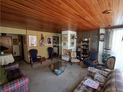 Apartamento en venta en Santa Barbara Central, Bogotá · foto 2 de 16