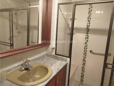 Apartamento en venta en Santa Barbara Central, Bogotá · foto 15 de 16