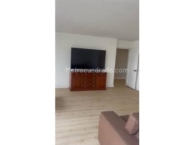 Apartamento de 3 alcobas en venta en Chico, Bogotá, 383 m² · foto 6 de 20