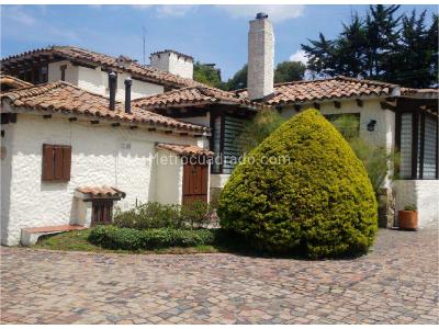 Casa de 4 alcobas en venta en Calatrava, Bogotá, 280 m² · foto 2 de 20