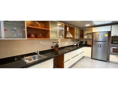 Casa de 4 alcobas en venta en Calatrava, Bogotá, 280 m² · foto 9 de 20