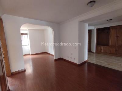 Apartamento de 3 alcobas en venta en Santa Barbara, Bogotá, 147 m² · foto 7 de 20