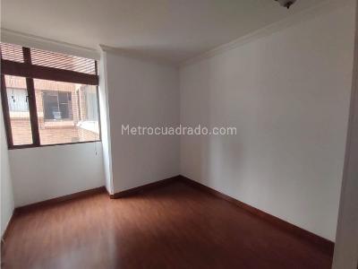 Apartamento de 3 alcobas en venta en Santa Barbara, Bogotá, 147 m² · foto 10 de 20