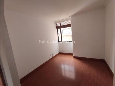 Apartamento de 3 alcobas en venta en Santa Barbara, Bogotá, 147 m² · foto 11 de 20