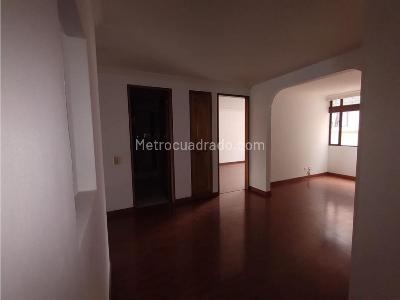 Apartamento de 3 alcobas en venta en Santa Barbara, Bogotá, 147 m² · foto 14 de 20