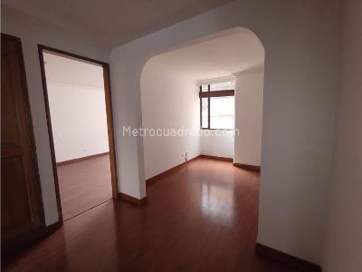 Apartamento de 3 alcobas en venta en Santa Barbara, Bogotá, 147 m² · foto 16 de 20