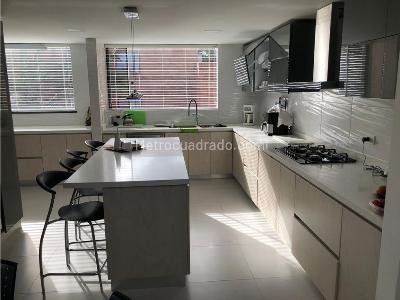 Apartamento en venta en Cerros De Suba, Bogotá · foto 12 de 20