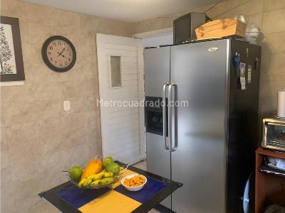 Casa de 4 alcobas en venta en San Jose De Bavaria, Bogotá, 253 m² · foto 16 de 19
