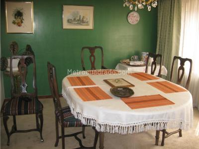 Casa de 4 alcobas en venta en Santa Paula, Bogotá, 300 m² · foto 3 de 19