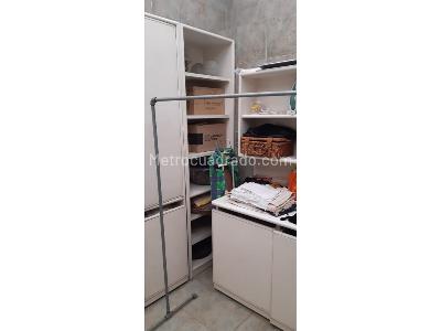 Casa de 4 alcobas en venta en Santa Paula, Bogotá, 300 m² · foto 11 de 19
