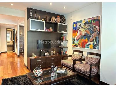 Apartamento en venta en Los Rosales, Bogotá · foto 7 de 20