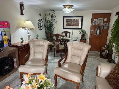 Apartamento de 5 alcobas en venta en Villa Magdala, Bogotá, 72 m² · foto 2 de 20