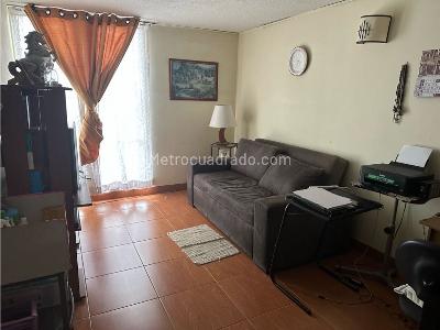 Apartamento de 5 alcobas en venta en Villa Magdala, Bogotá, 72 m² · foto 7 de 20