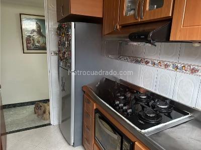 Apartamento de 5 alcobas en venta en Villa Magdala, Bogotá, 72 m² · foto 10 de 20