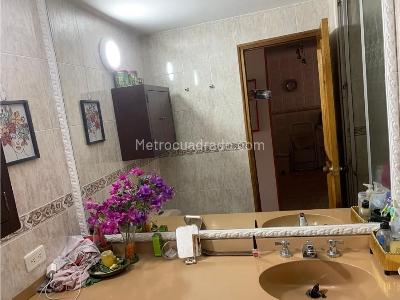 Apartamento en venta en Cedritos, Bogotá · foto 8 de 9