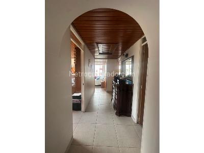 Apartamento en venta en Jose Joaquin Vargas, Bogotá · foto 12 de 20