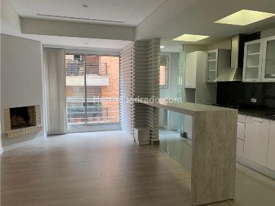 Apartamento en venta en Santa Barbara Occidental, Bogotá · foto 3 de 20