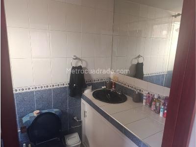 Apartamento en venta en Santa Barbara, Bogotá · foto 11 de 12
