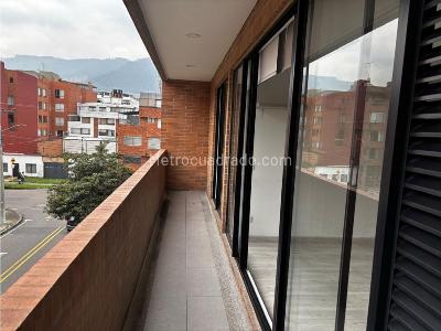 Apartamento en venta en Santa Barbara, Bogotá · foto 3 de 18