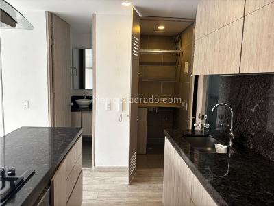 Apartamento en venta en Santa Barbara, Bogotá · foto 9 de 18
