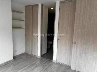 Apartamento en venta en Santa Barbara, Bogotá · foto 14 de 18