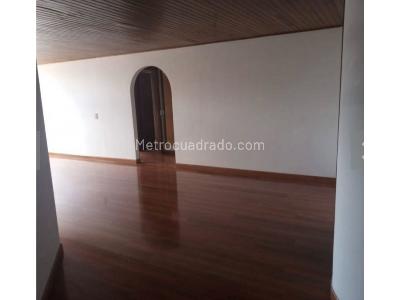 Apartamento en venta en Santa Barbara, Bogotá · foto 3 de 20
