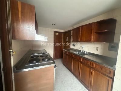 Apartamento en venta en Santa Barbara, Bogotá · foto 19 de 20