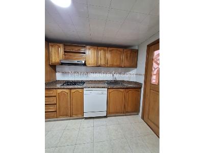 Apartamento en venta en La Carolina, Bogotá · foto 5 de 12