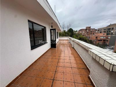 Apartamento en venta en Chico Navarra, Bogotá · foto 9 de 17