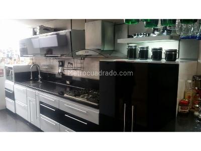 Casa de 3 alcobas en venta en Santa Paula, Bogotá, 257 m² · foto 10 de 20